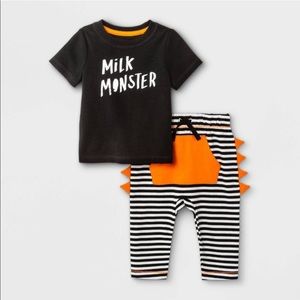 Milk monster outfit